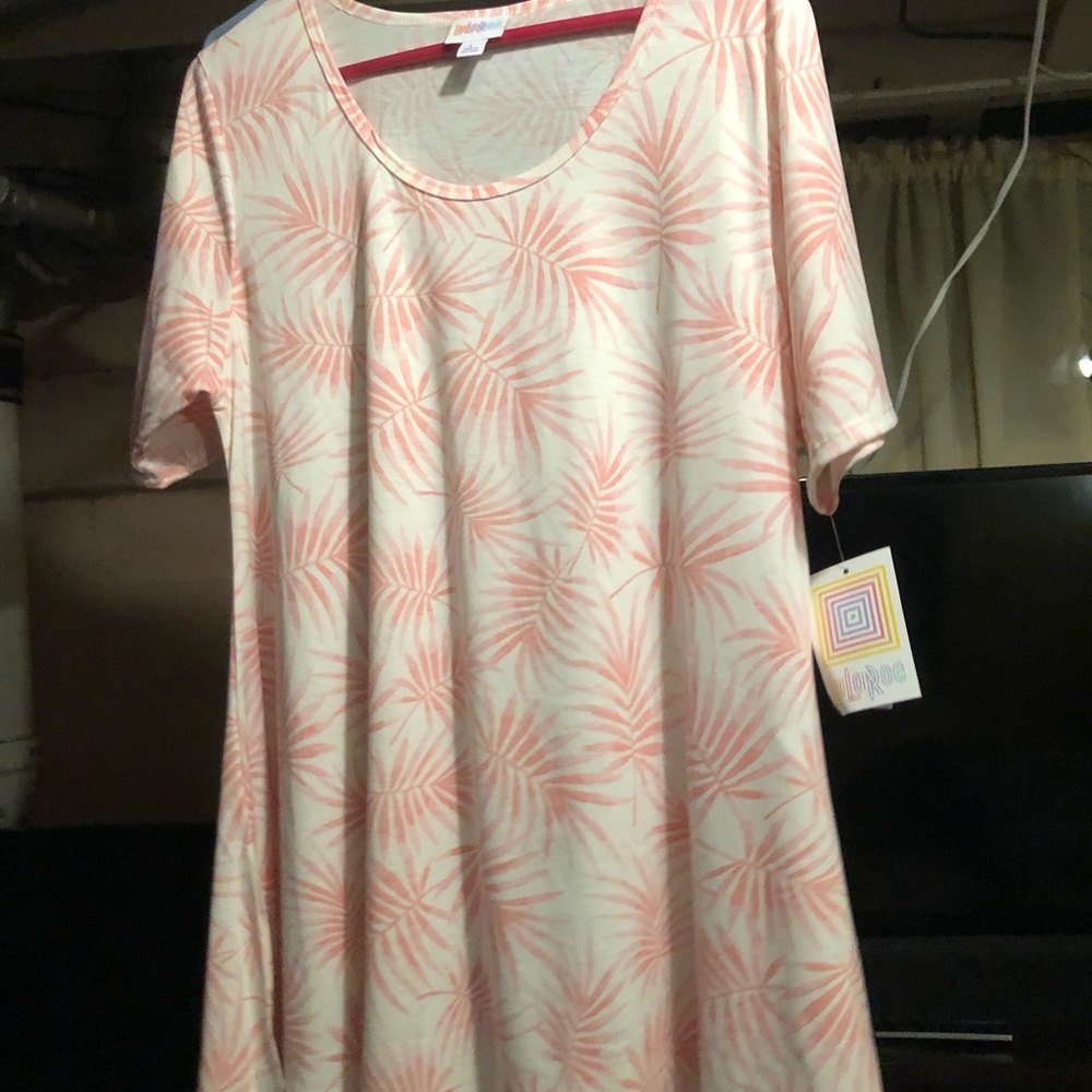 Lularoe Perfect Tee
